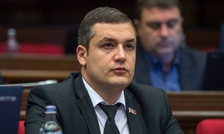tigran-urixanyan_8U2GI.jpg