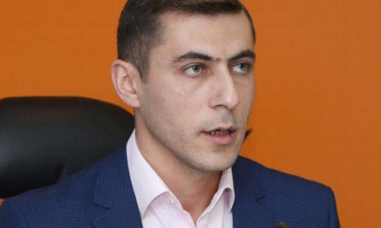 gagik-surenyan_FWtv4.jpg