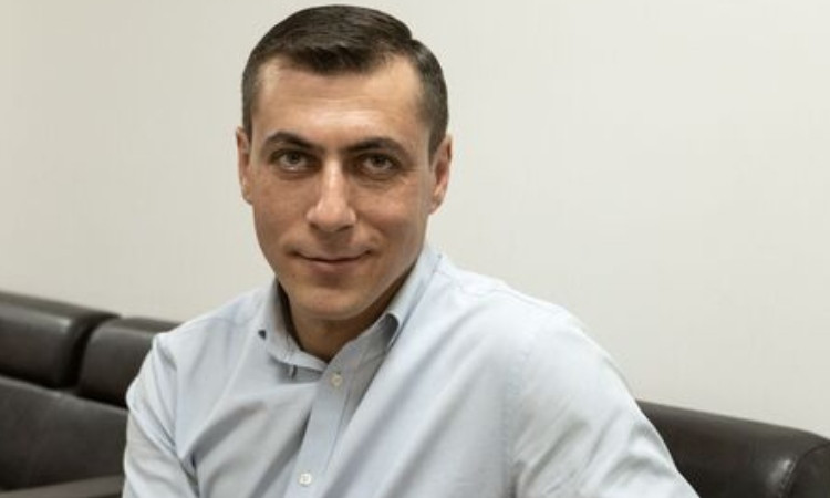 ggagik-surenyan_GB2mh.jpg